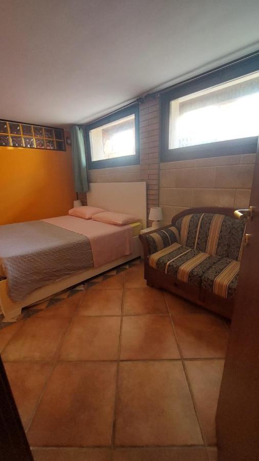 B&B Caravaggio San Donaci Экстерьер фото