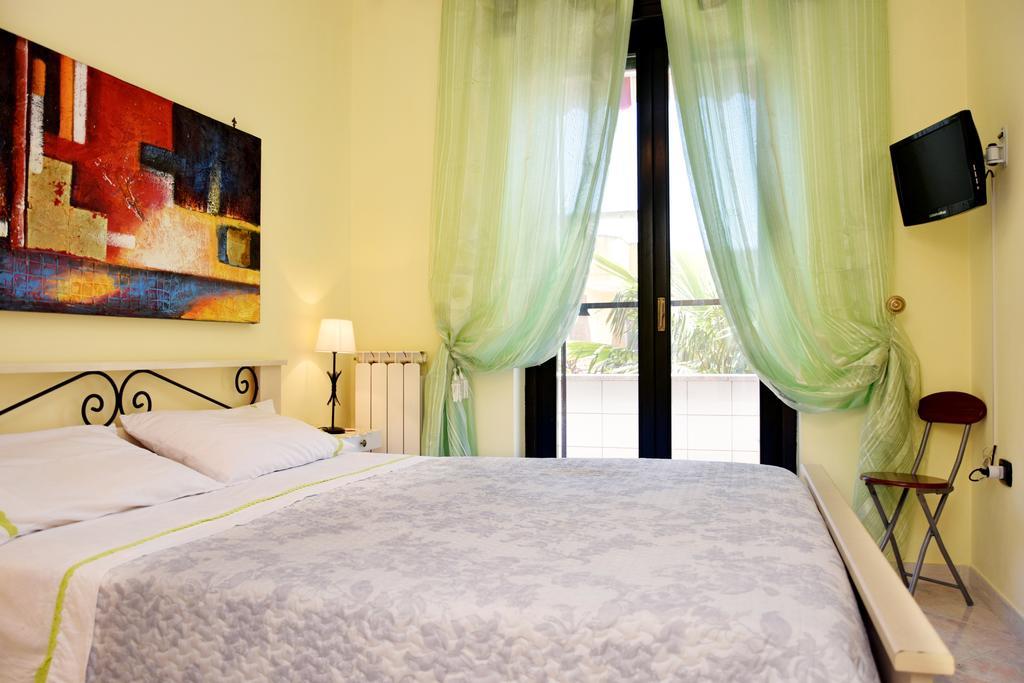 B&B Caravaggio San Donaci Экстерьер фото