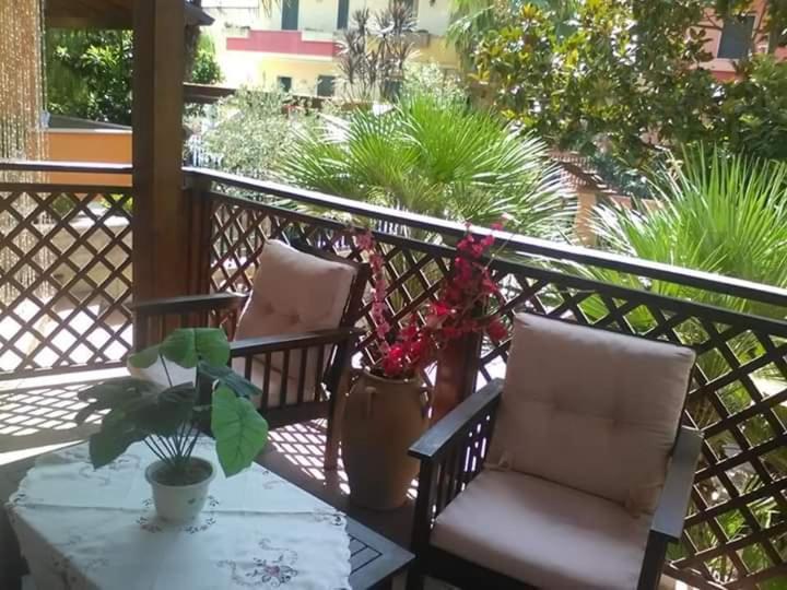 B&B Caravaggio San Donaci Экстерьер фото